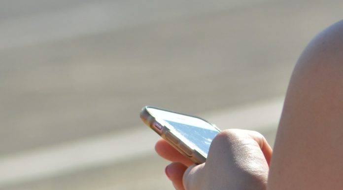 A NordVPN lança HangUp para deteção de SMS fraudulentos e identificação de chamas em iPhone A NordVPN lança HangUp para deteção de SMS fraudulentos e identificação de chamas em iPhone