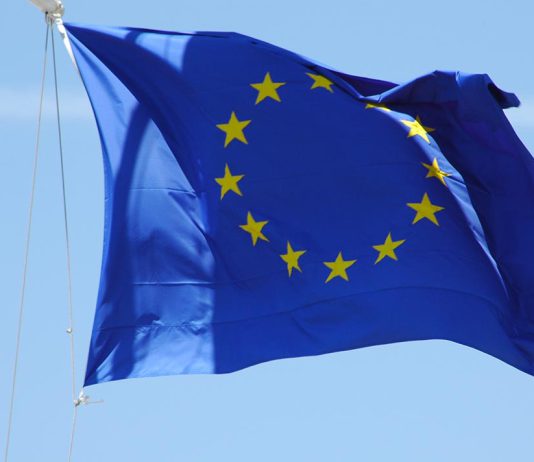 Redução do financiamento ao desenvolvimento diminui a influência da União Europeia no mundo e aumenta a insegurança