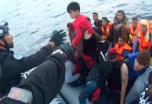 PM resgata do Mar Egeu mais 54 refugiados