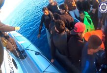 Policia Maritima Portuguesa resgata migrantes do Mediterrânio