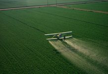 Aplicação de pesticidas