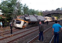 Acidente com comboio da CP na Galiza faz mortes