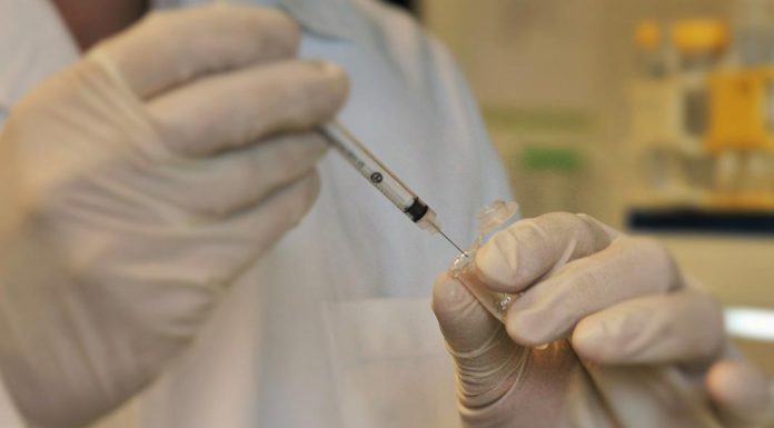Vacina contra monkeypox através de injeção intradérmica