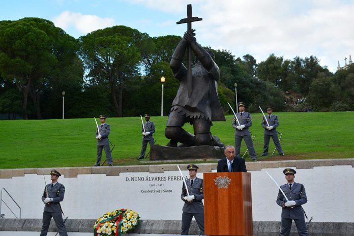 Estátua de D. Nuno Alvares Pereira inaugurada no Restelo