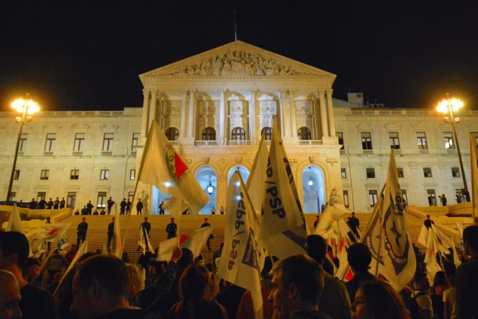 Luta por melhores condições junta Polícias em Lisboa