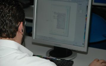 Investigadores estão a utilizar a Inteligência Artificial para projetar materiais eletrónicos orgânicos para dispositivos de última geração Investigadores estão a utilizar a Inteligência Artificial para projetar materiais eletrónicos orgânicos para dispositivos de última geração