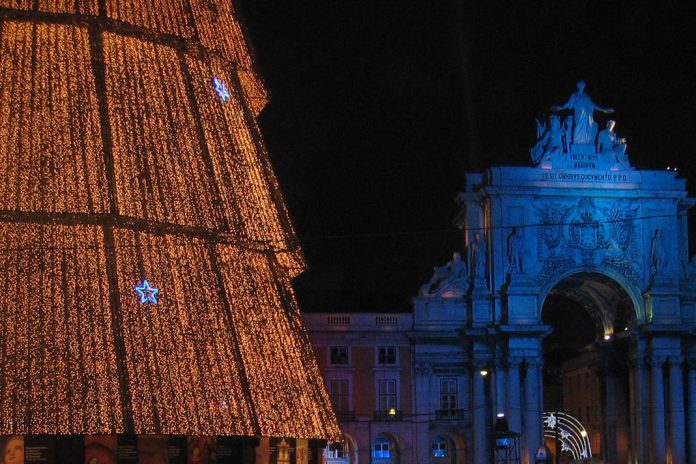 Lisboa ilumina-se para o Natal