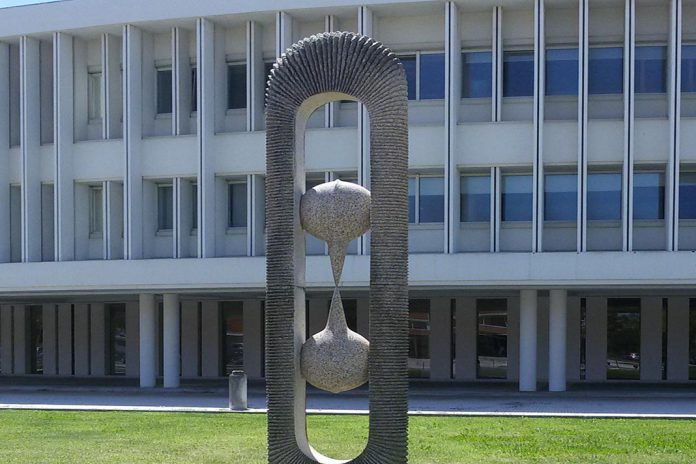 Futuro do Ensino Superior é debatido na Universidade de Aveiro em tempo de desafios digitais Futuro do Ensino Superior é debatido na Universidade de Aveiro em tempo de desafios digitais