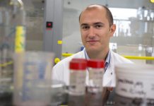 Cientista português distinguido nos EUA por biofabricação de tecidos humanos