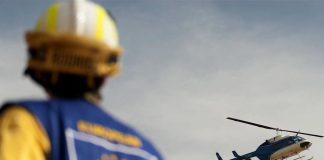 União Europeia mobiliza aviões e bombeiros no combate aos incêndios florestais em França e Espanha União Europeia mobiliza aviões e bombeiros no combate aos incêndios florestais em França e Espanha