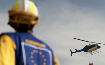 União Europeia mobiliza aviões e bombeiros no combate aos incêndios florestais em França e Espanha União Europeia mobiliza aviões e bombeiros no combate aos incêndios florestais em França e Espanha