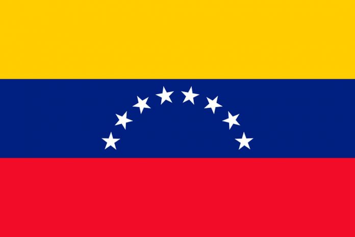 Eleições presidenciais na Venezuela devem ser suspensas, considera o PE