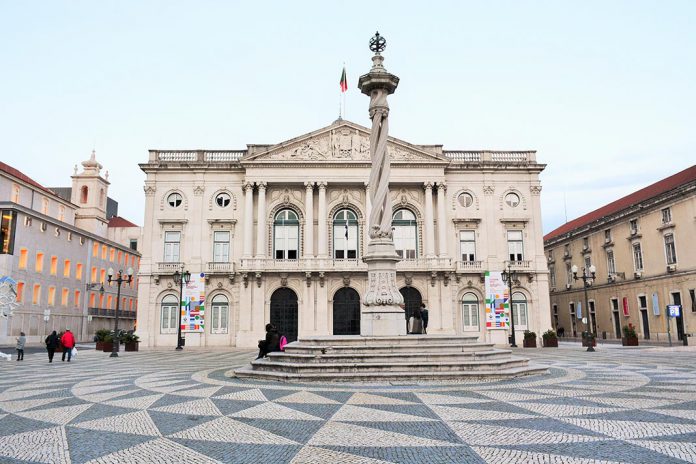 COVID-19: Câmara de Lisboa encerra museus, bibliotecas, teatros e piscinas