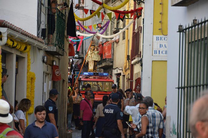 Procissão de Santo António, Alfama, Lisboa