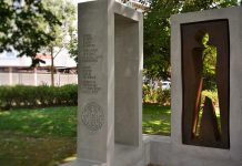 Memorial às vítimas de homofobia no Jardim do Príncipe Real