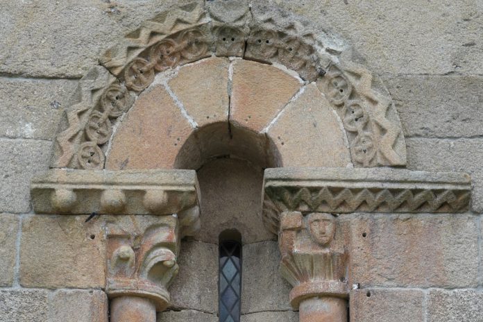 Igreja Românica de Covas de Barroso