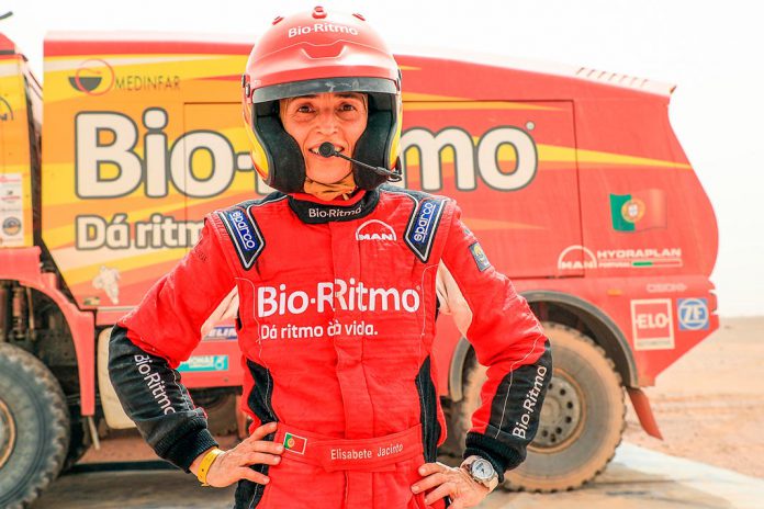 Elisabete Jacinto no Morocco Desert Challenge