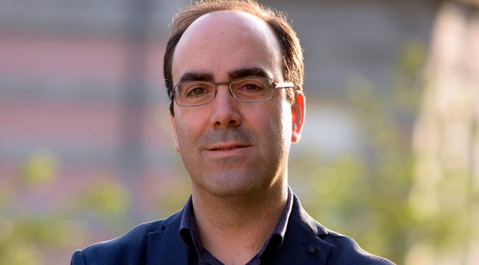 Manuel Viegas: um fautor da portugalidade na Flórida Daniel Bastos, Historiador e Escritor