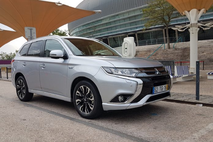 Mitsubishi Outlander PHEV Plug-in Hybrid