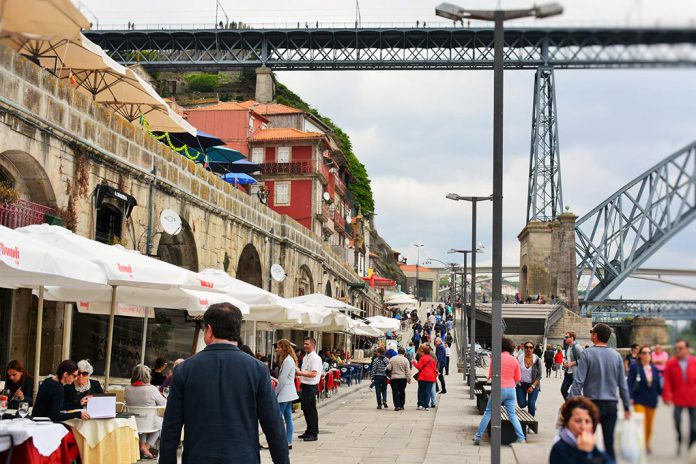 Atividade económica, Porto