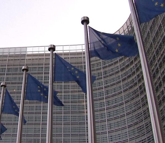 União Europeia vai garantir operacionalidade do Tribunal Penal Internacional face ao anúncio das sanções dos EUA