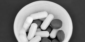 OMS: Novos antibióticos para crianças são prioritários