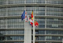Parlamento Europeu exige revisão das relações da UE com o Azerbaijão