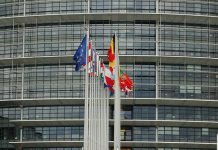 Eurodeputados pedem intervenção da Autoridade Bancária Europeia no caso Luanda Leaks