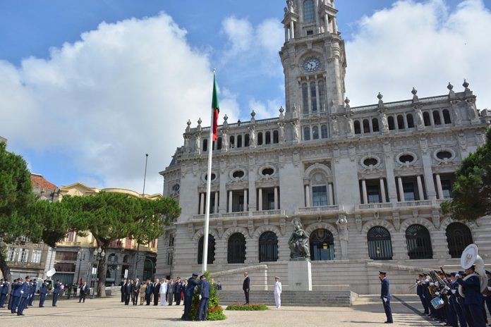 Içar da Bandeira, Avenida dos Aliados, Porto, Dia de Portugal