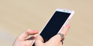 Plataforma X está a violar o Regulamento Serviços Digitais da União Europeia