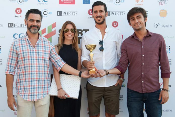 Paulo Barbosa, Raquel Nunes, Renato Pratas e Luciano Júnior, (esquerda para a direita), da Facestore vencedora Startup 2017