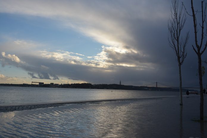 Diminuir pressões sobre Mar Báltico através de colaboração entre Comissão Europeia e Estados Bálticos