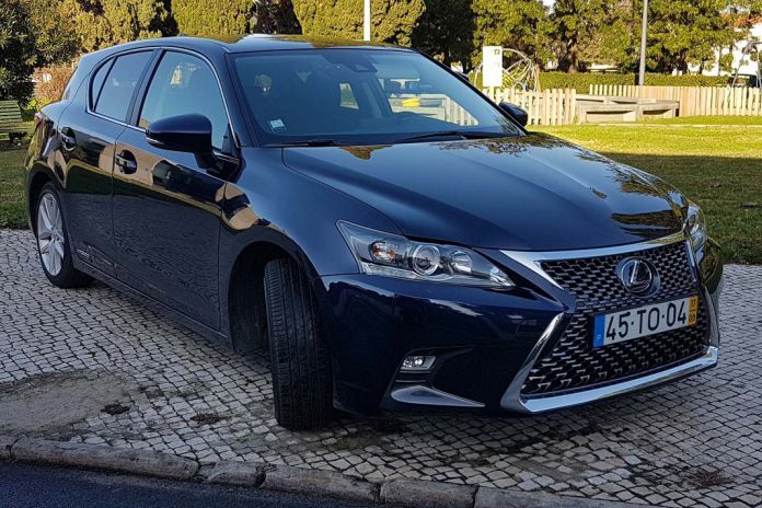 Lexus CT200h Executive +