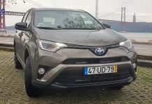 RAV4 2.5 HSD Pure Dark