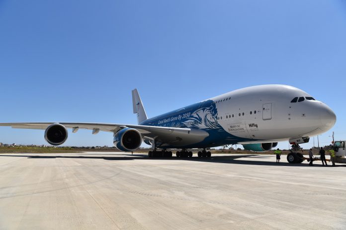 Novo Airbus A380 da Hi Fly aterra em Beja