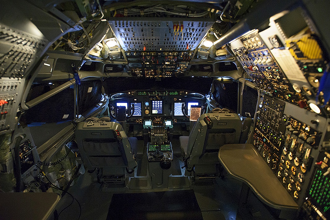 Boeing conclui atualizações da frota de AWACS da NATO
