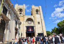 Corpo de Deus levou milhares às ruas da baixa de Lisboa