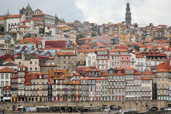 Engenharia, arquitetura e ambiente lusófonos reúnem-se no Porto