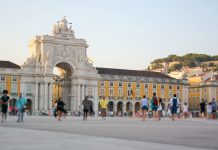 Lisboa vista numa perspetiva de identidade europeia - percursos culturais