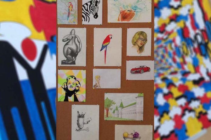 Exposição de pintura e desenho de jovens artistas com autismo.
