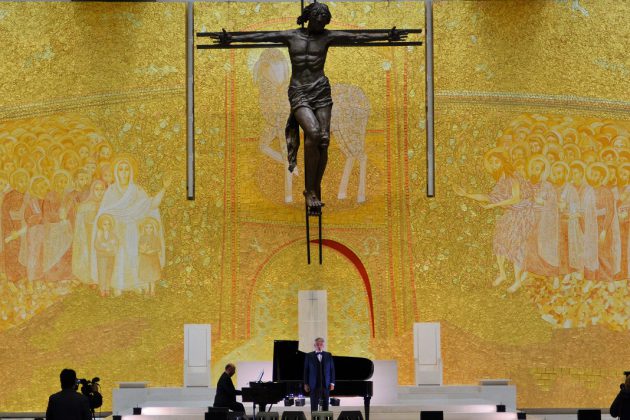 Andrea Bocelli e Carlo Bernini