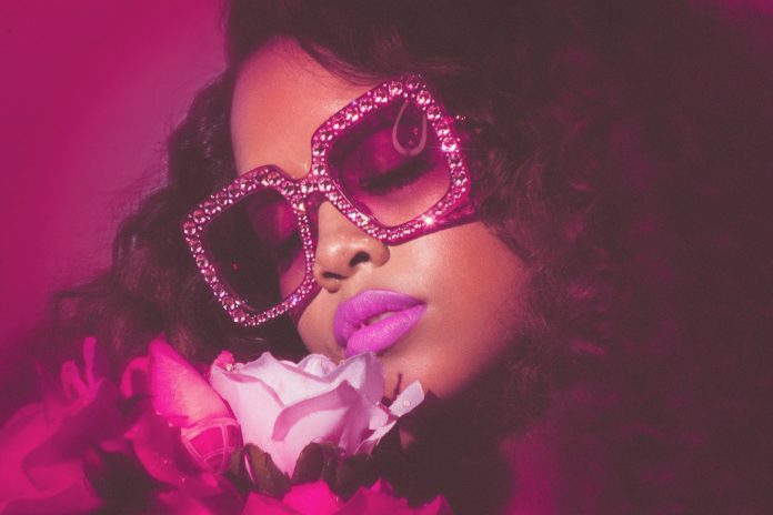 H.E.R. no NOS Alive 2019 dia 12 de julho no Palco Sagres