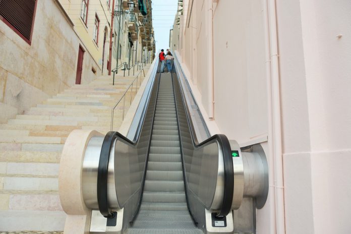 Escadas rolantes facilitam acesso do Martim Moniz ao Castelo de São Jorge