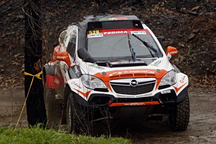 Nuno Matos forçado a desistir na Baja TT do Pinhal