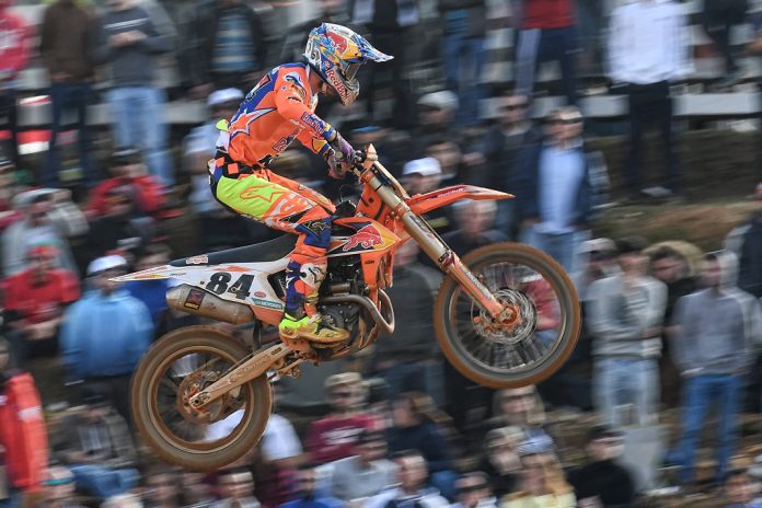 Herlings e Prado vencem qualificação no MXGP Portugal 2018