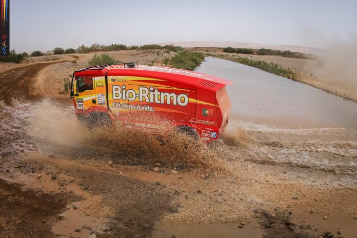 Elisabete Jacinto em sexto na penúltima etapa do Morocco Desert Challenge