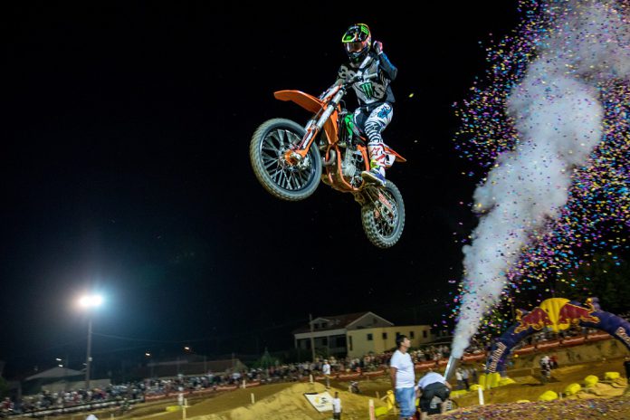 Supercross Poutena 2018 coloca na frente Hugo Basaúla