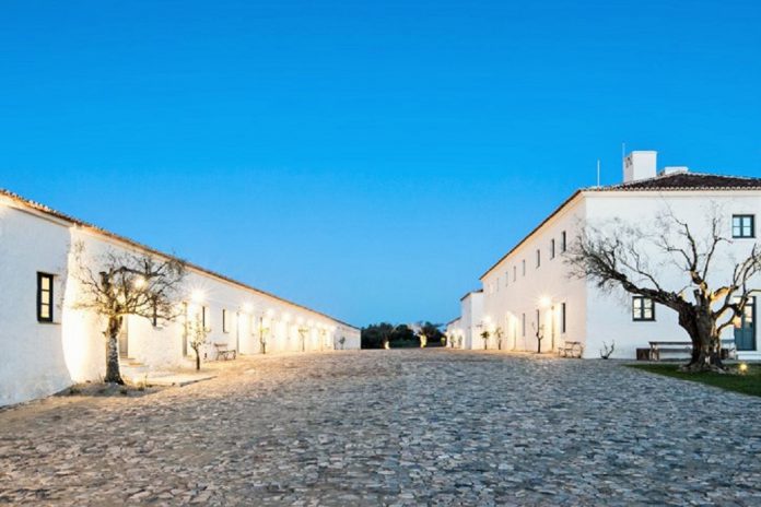 Eduardo Souto de Moura vence Leão de Ouro na Bienal de Veneza Eduardo Souto de Moura vence Leão de Ouro na Bienal de Veneza