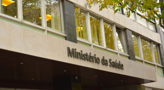 Ordem dos enfermeiros considera uma oportunidade a recondução da Ministra da Saúde