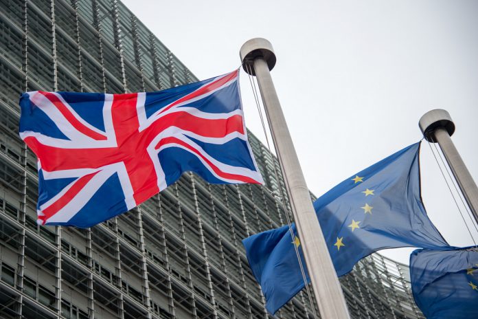Brexit: Negociações Reino Unido e Comissão Europeia vão continuar
